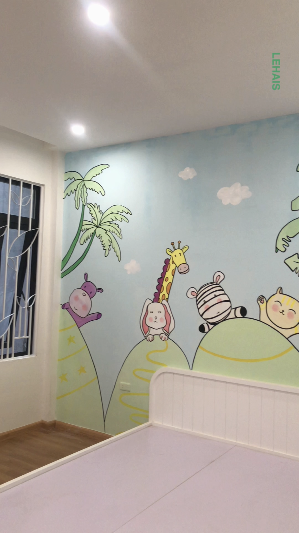 Drawing interior decoration of baby's room 2